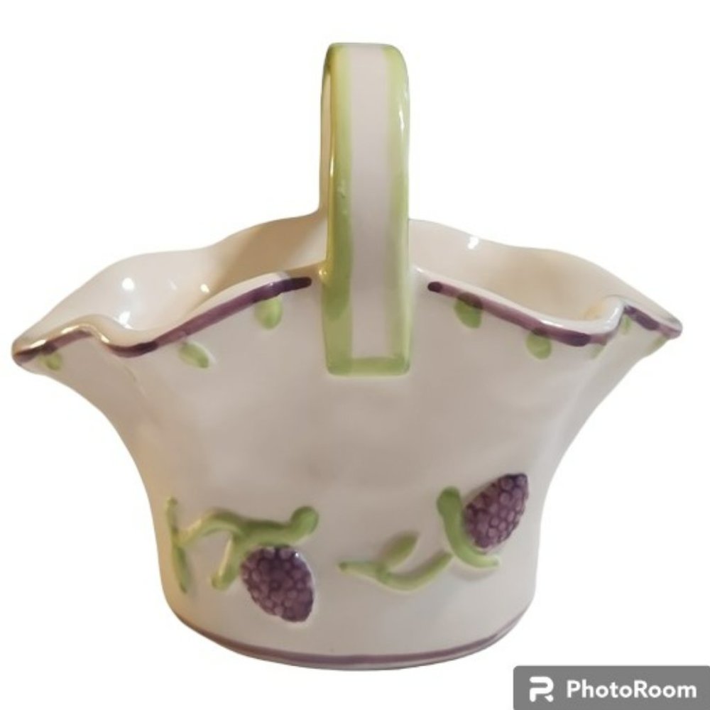 Vintage Sigma The Tastesetter by Andrea West Ceramic Basket with Embossed Grapes
